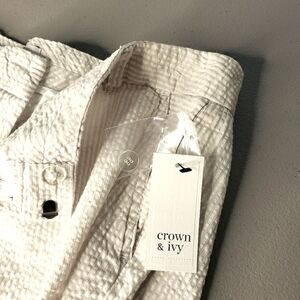 Crown & Ivy Preppy Seersucker Beach Coastal Grandma Shorts NWT Size 12 5…